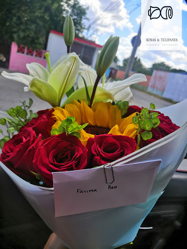 Rosas y Tulipanes Florería