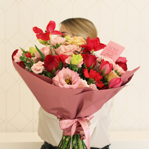 Santika Flower Design