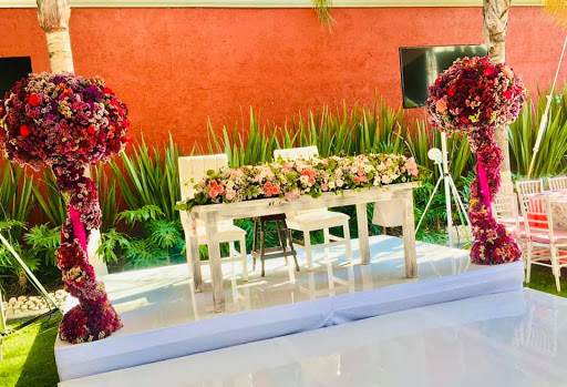 Sensación Floral Arreglos y Decoraciones para Eventos en Atlixco.