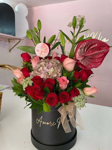 Floreria Amore Suspiro ®️