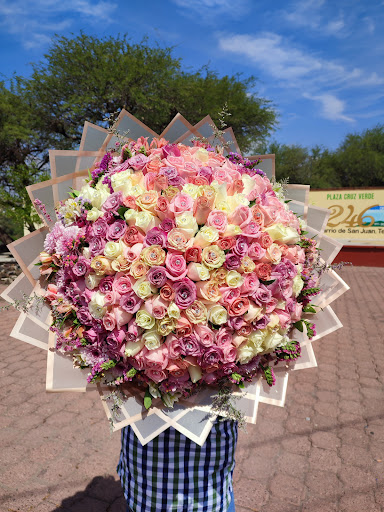 Florería "La Orquídea" Lucio Martínez