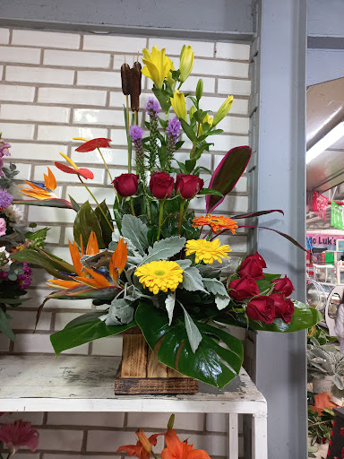 Floreria Ramirez by Monse