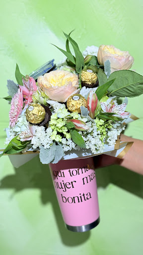 Florería Nueve Tres cuartos