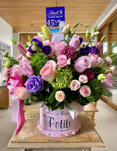 Flores Y Regalos Petite