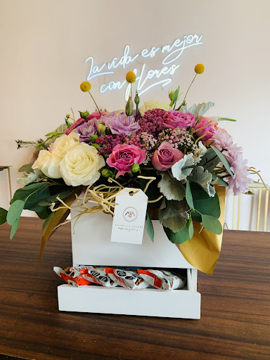Florería Mejor Con Flores Bernardo Quintana