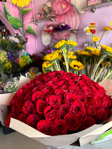 Florería Ramitos De Amor y venta de rosas