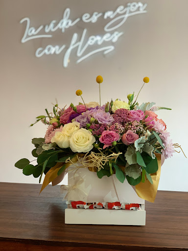 Florería Mejor Con Flores Bernardo Quintana