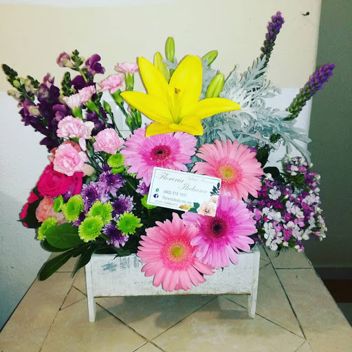 Floreria Celaya Gto.Ikebana Florería 100% en línea no contamos con servicio de puertas abiertas al público